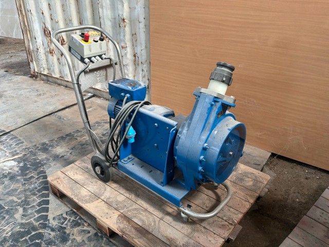 2006 PCM DD1 SSC Mobile Wastewater Pump with Frequency Control