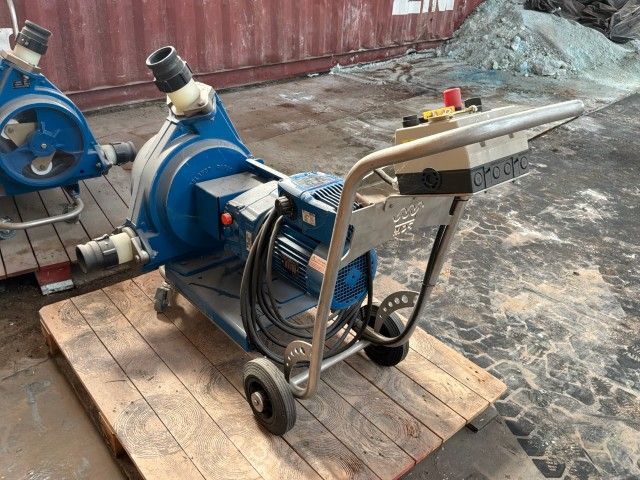 2006 PCM DD1 SSC Mobile Wastewater Pump with Frequency Control