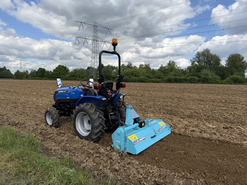 Solis 20 4WD minitractor DEMO 2026 optie met grondfrees