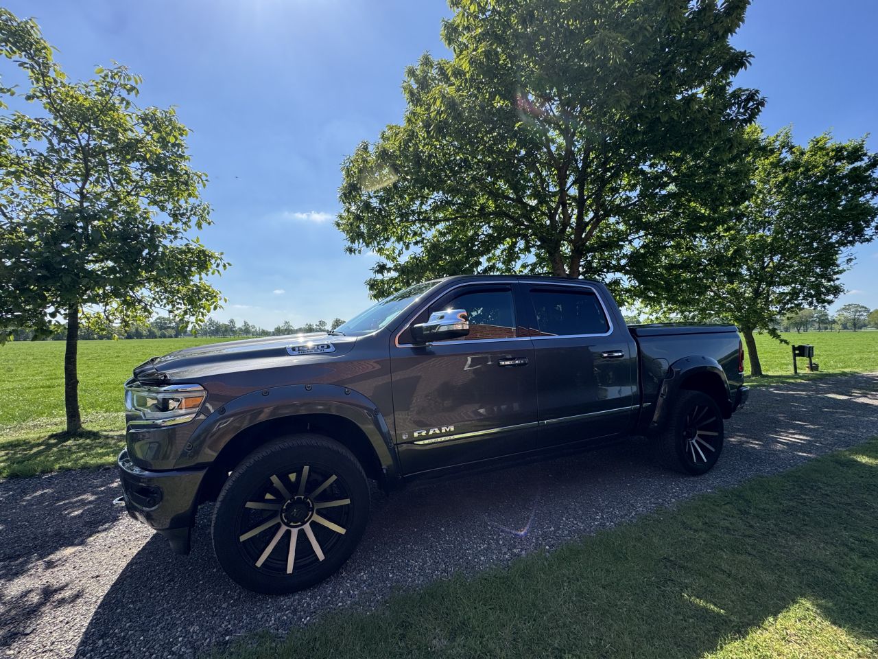 Dodge RAM Limited 1500 bomvol!