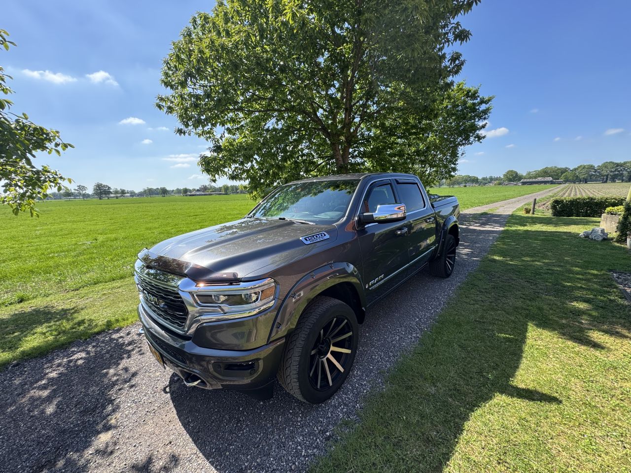 Dodge RAM Limited 1500 bomvol!