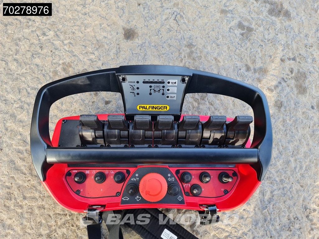 Volvo FM 460 8X4 NEW! Palfinger Epsilon Q200Z 95TR Crane Remote control + HT24 TEC Hooklift Knijperauto