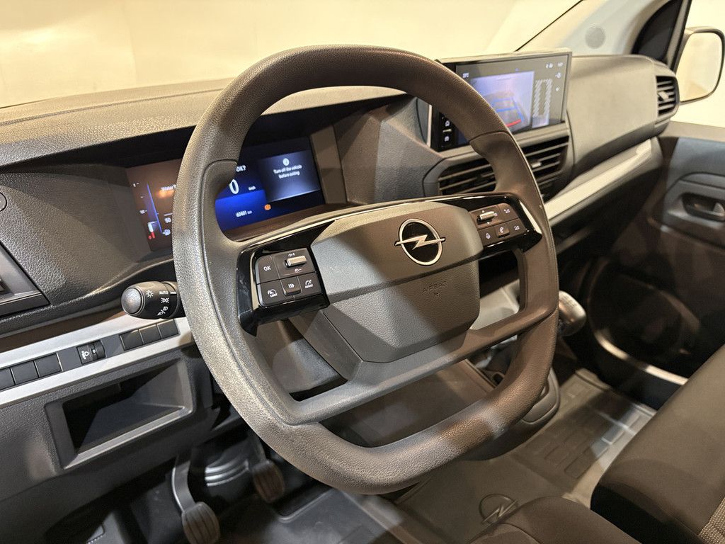 Opel Vivaro 2.0 Diesel 145 PK L3 DC 6 persoons / Airco / Cruise Control / Trekhaak / Facelift / 60.400 KM !!