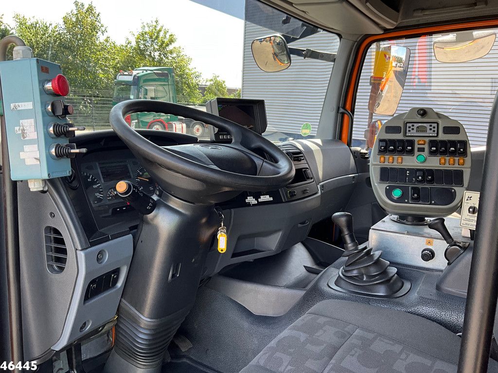 Mercedes-Benz Atego 1324 Johnston VT 650 Just 131.138 km!