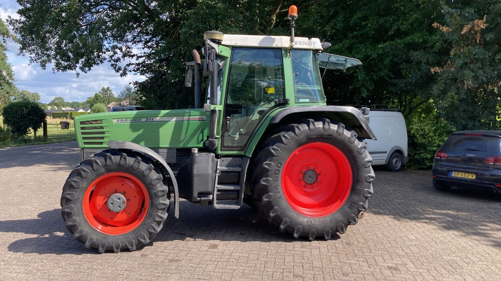 Fendt 311