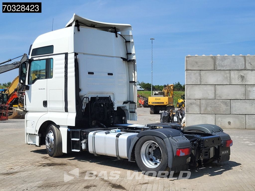 MAN TGX 18.500 4X2 Mega Retarder 2x Tanks Standklima ACC