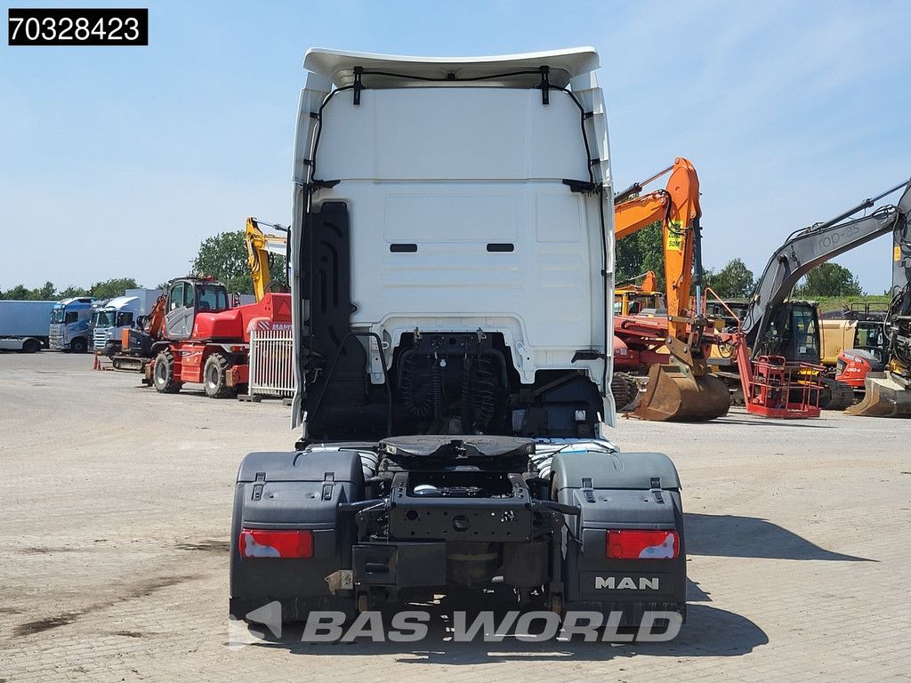 MAN TGX 18.500 4X2 Mega Retarder 2x Tanks Standklima ACC