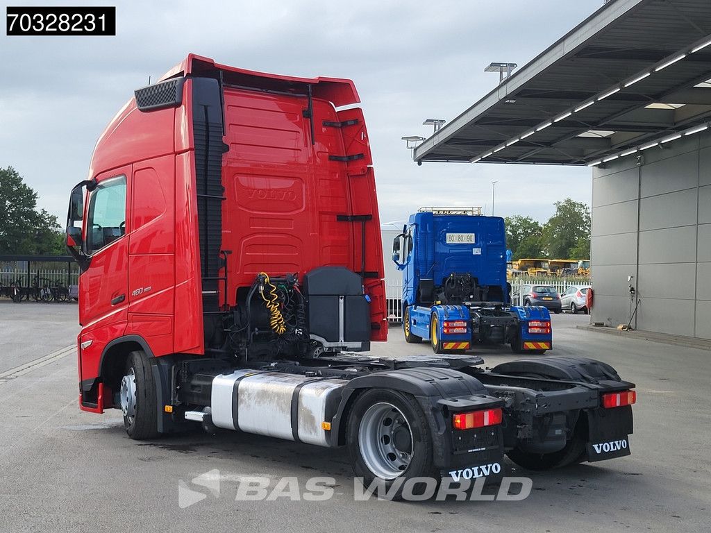 Volvo FH 460 4X2 XL Mega 2x Tanks Navi ACC