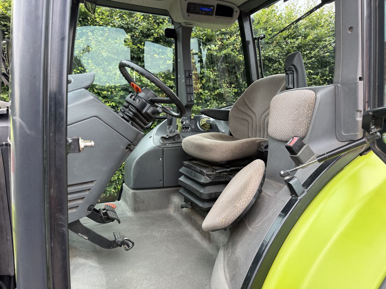 Claas Arion 410 , Bj 2012