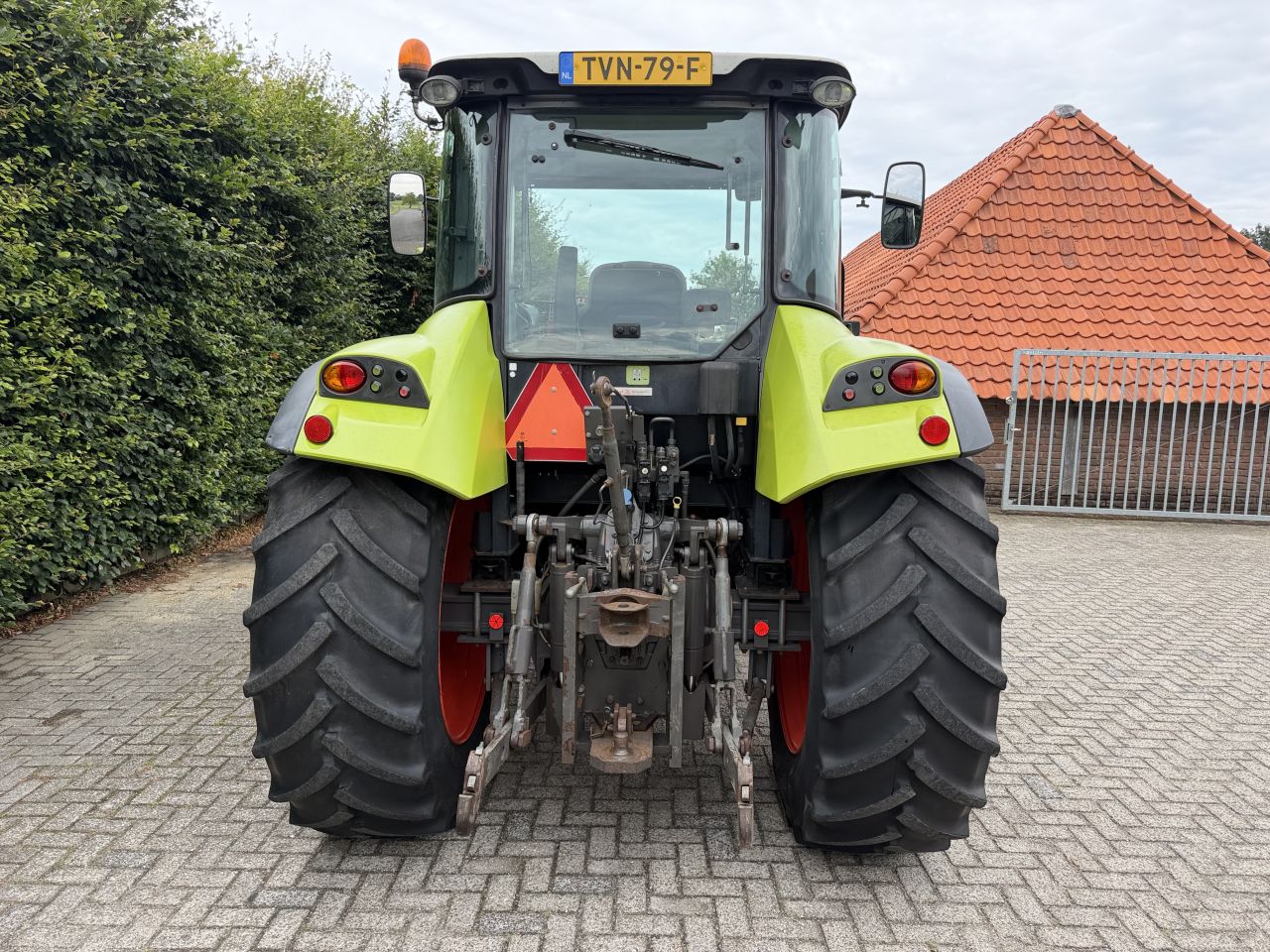 Claas Arion 410 , Bj 2012