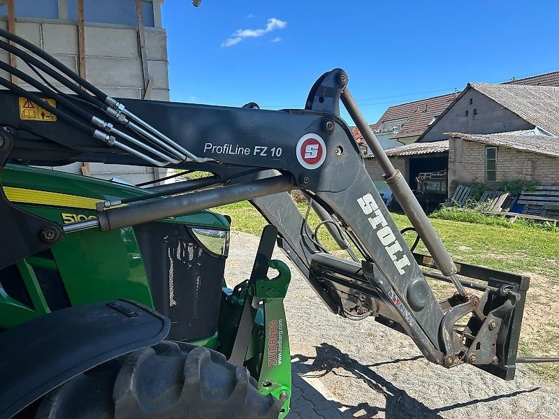 John Deere 5100R