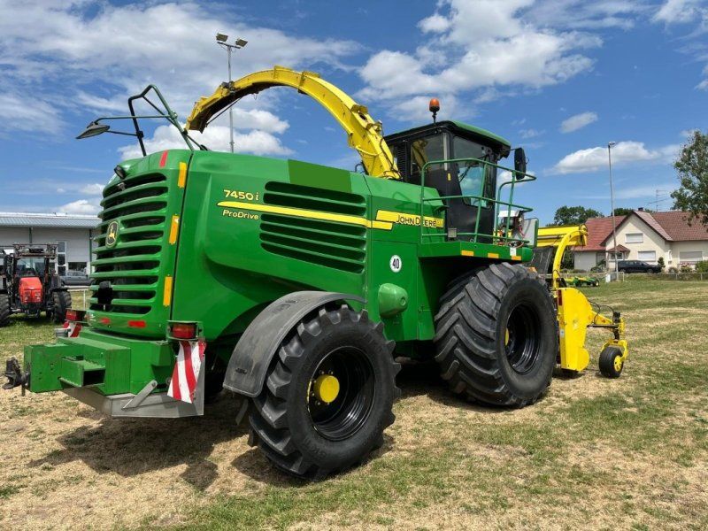 John Deere 7450