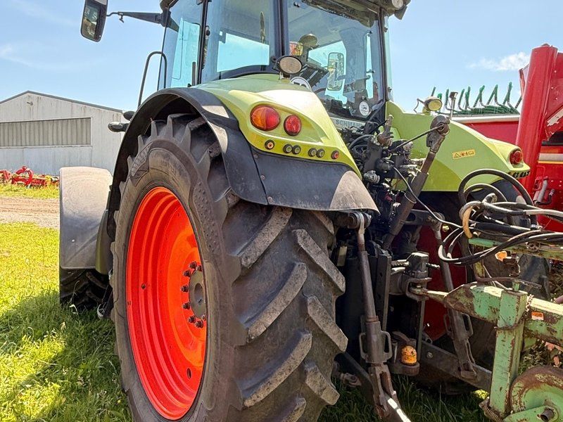 Claas Axion 840