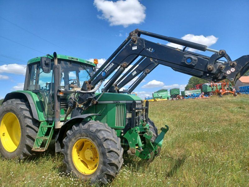 John Deere 6610