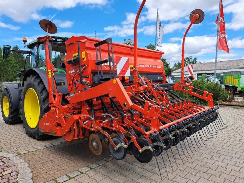 Kuhn Sitera 3000-24SD + HR304D
