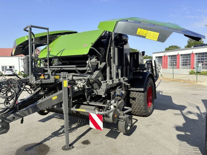 Fendt ROTANA 130 F COMBI  ISOBUS