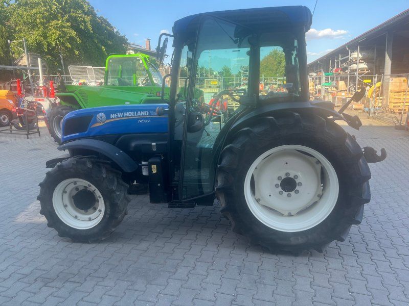 New Holland T 4.75