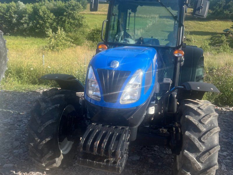 New Holland T 4.75