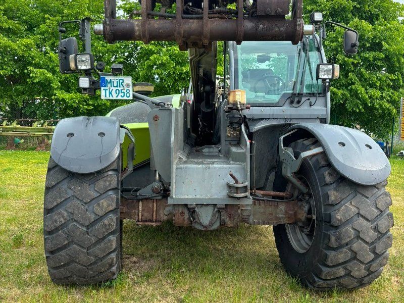 Claas Scorpion 9055