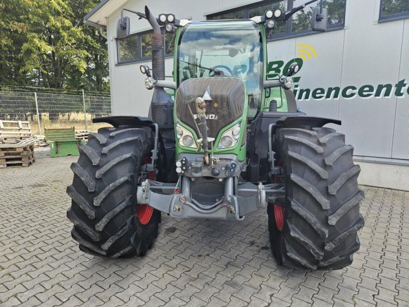 Fendt 718 Vario SCR Profi