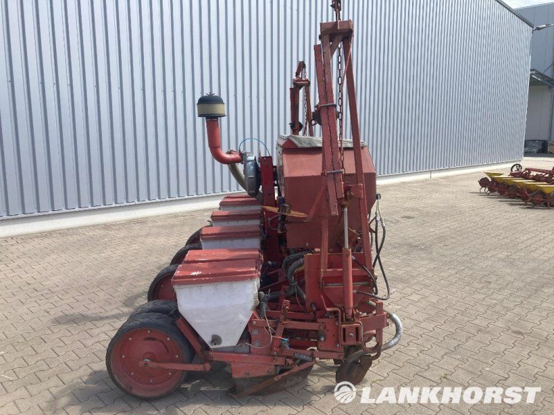 Becker Aeromat T6
