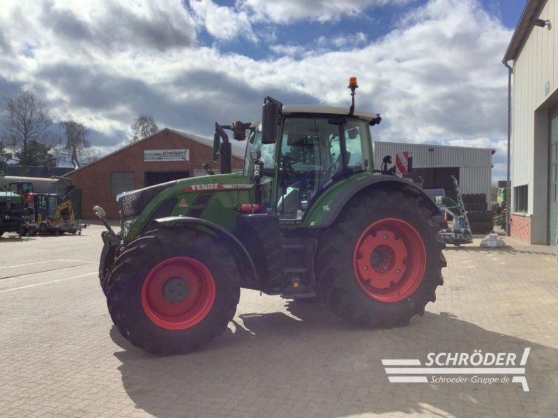 Fendt 724 VARIO GEN6 PROFI PLUS