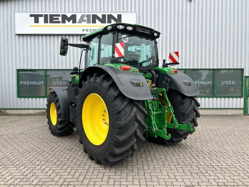 John Deere 6R 195