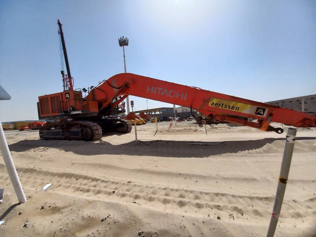 Hitachi EX1200-7 Longreach 28m (Saudi Arabia)