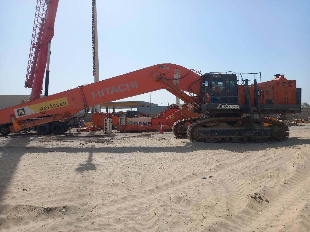 Hitachi EX1200-7 Longreach 28m (Saudi Arabia)