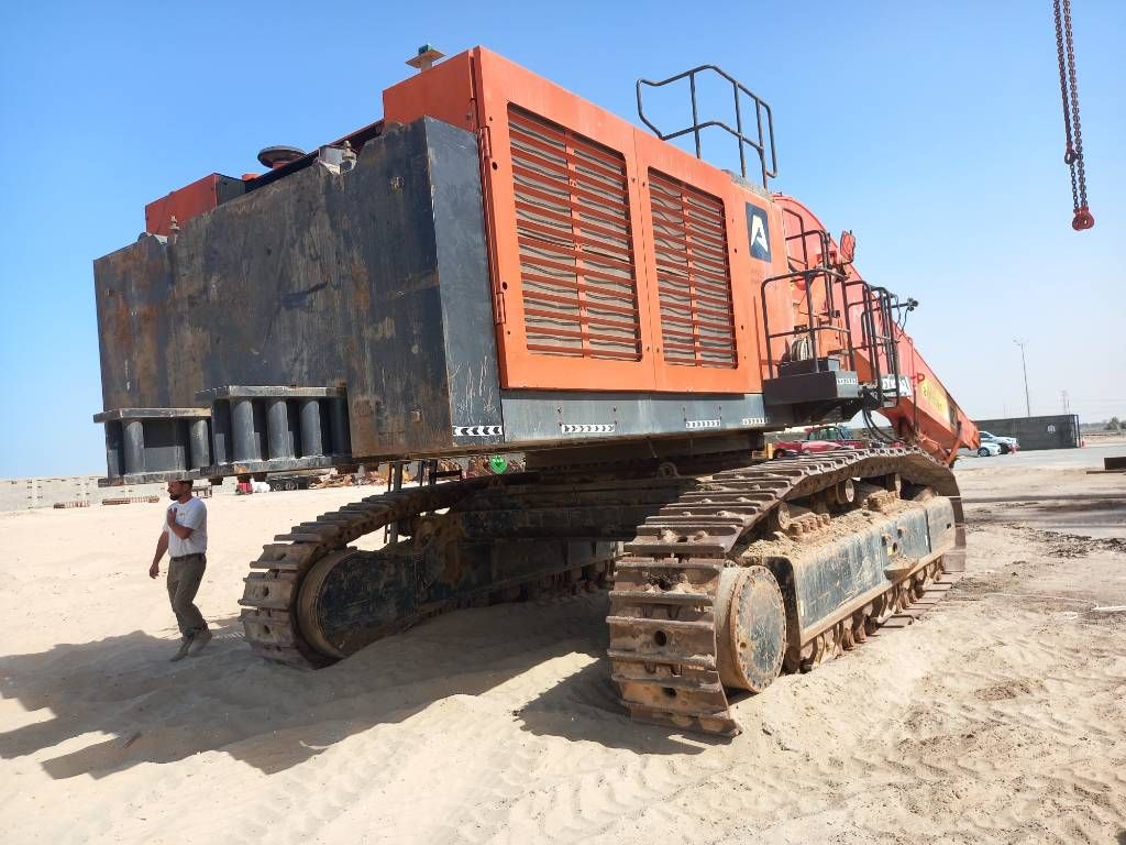 Hitachi EX1200-7 Longreach 28m (Saudi Arabia)