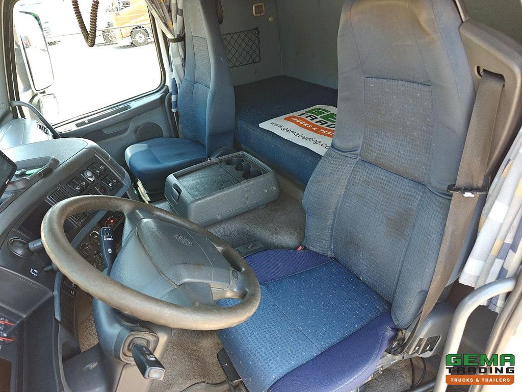 Volvo FM400 10X4R FAL18.0 RADD-A8 SlaapCab Euro5 - HMF 1643 Z2 + 30T VDL HaakArm - NL Truck
