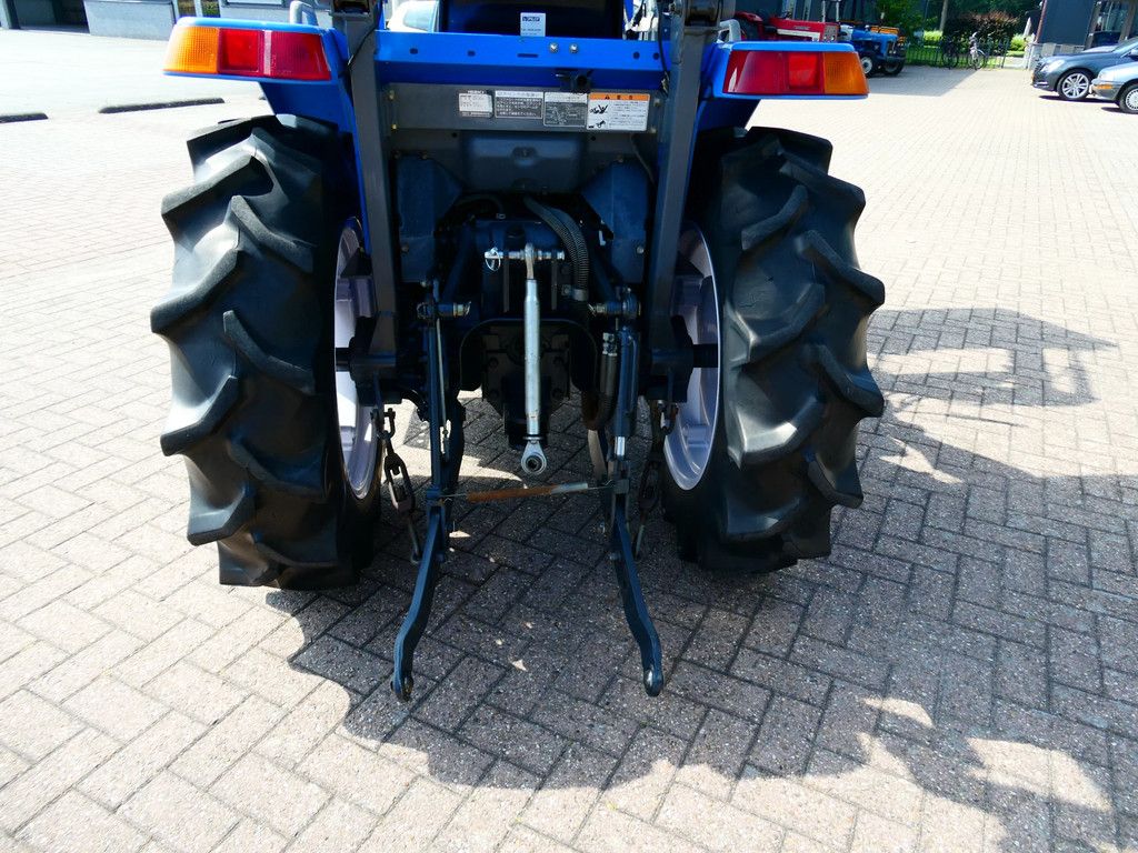 Iseki Geas 273 4wd / 1379 Draaiuren / Voorlader