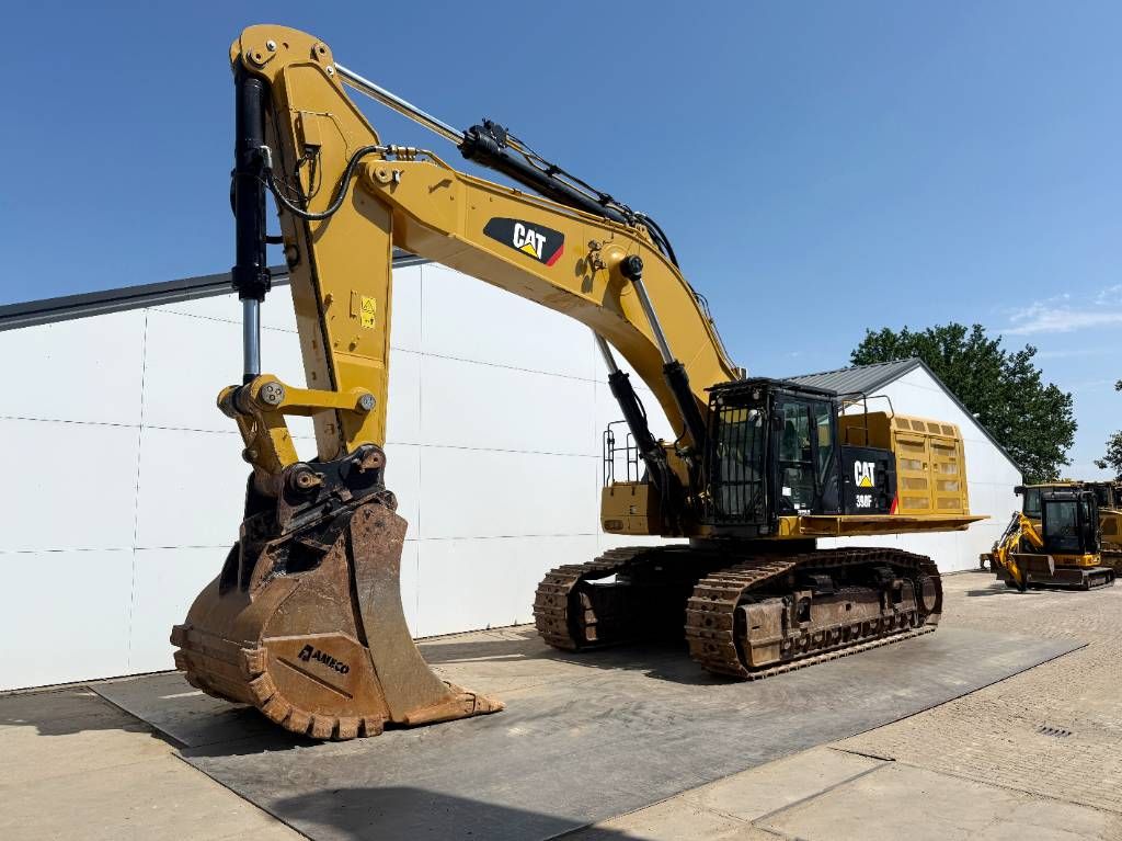 CAT 390F - German Machine / Camera / Quick Coupler