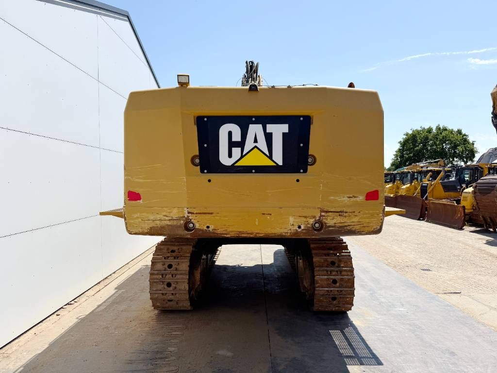 CAT 390F - German Machine / Camera / Quick Coupler