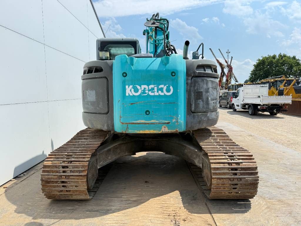 Kobelco SK235SR - Hammer Lines / Automatic Greasing