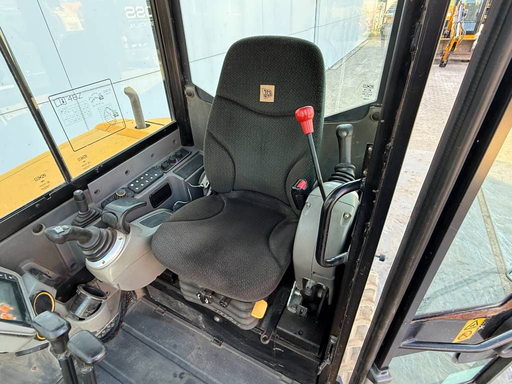 JCB 48 Z-1 - Blade / Hammer Lines