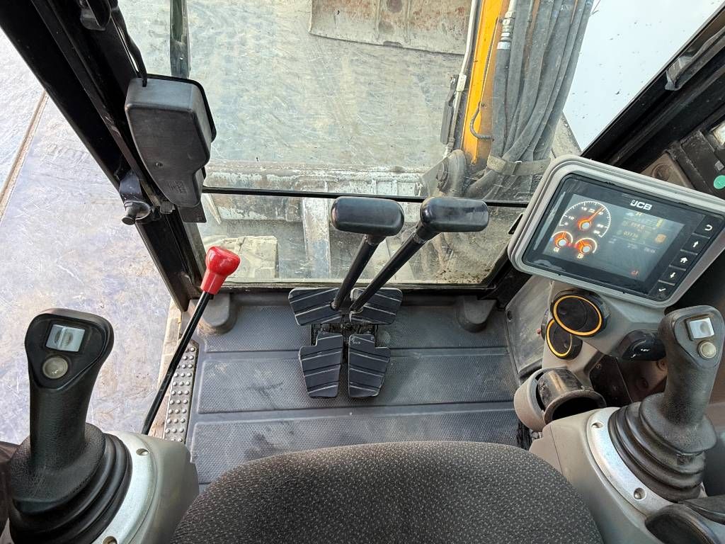 JCB 48 Z-1 - Blade / Hammer Lines