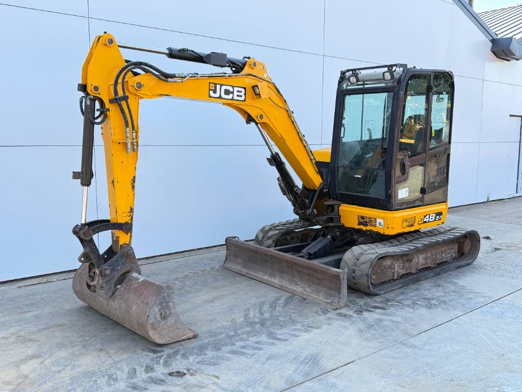 JCB 48Z-1 - Blade / Hammer Lines