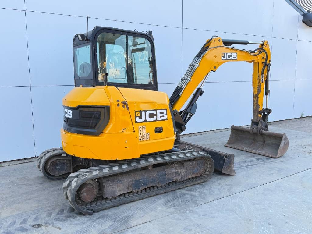 JCB 48Z-1 - Blade / Hammer Lines