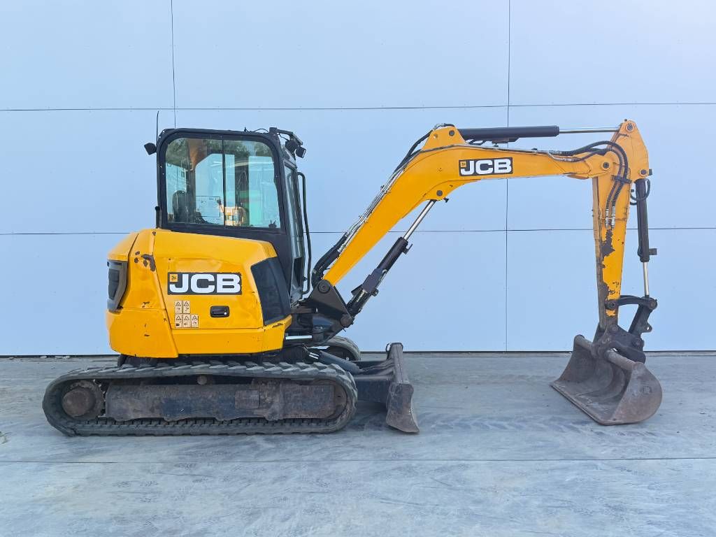 JCB 48Z-1 - Blade / Hammer Lines