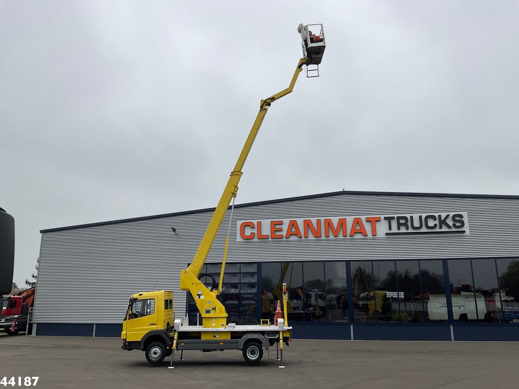 Mercedes-Benz Atego 815 Wumag Elevant 17 meter hoogwerker Just 39.048 km!