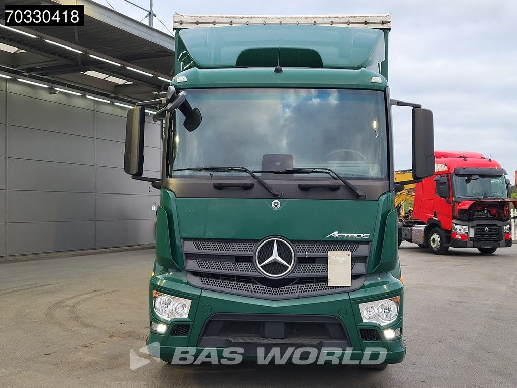 Mercedes Actros 1833 4X2 18tonner 1500kg underfold tailgate Automatic Euro 6