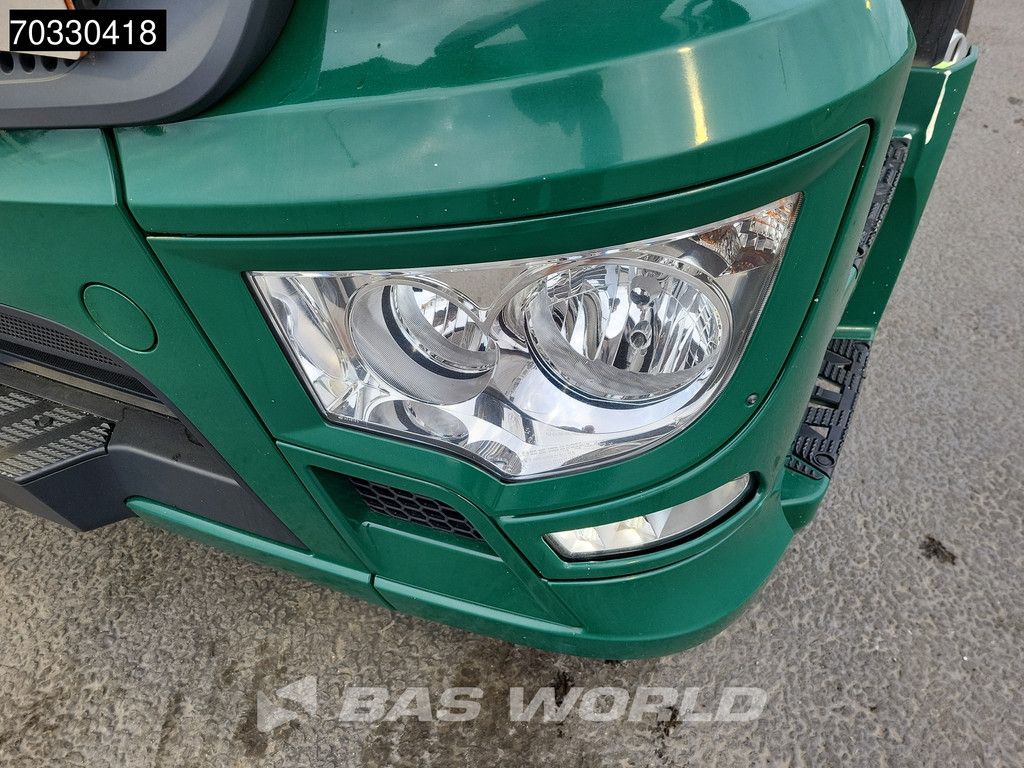 Mercedes Actros 1833 4X2 18tonner 1500kg underfold tailgate Automatic Euro 6