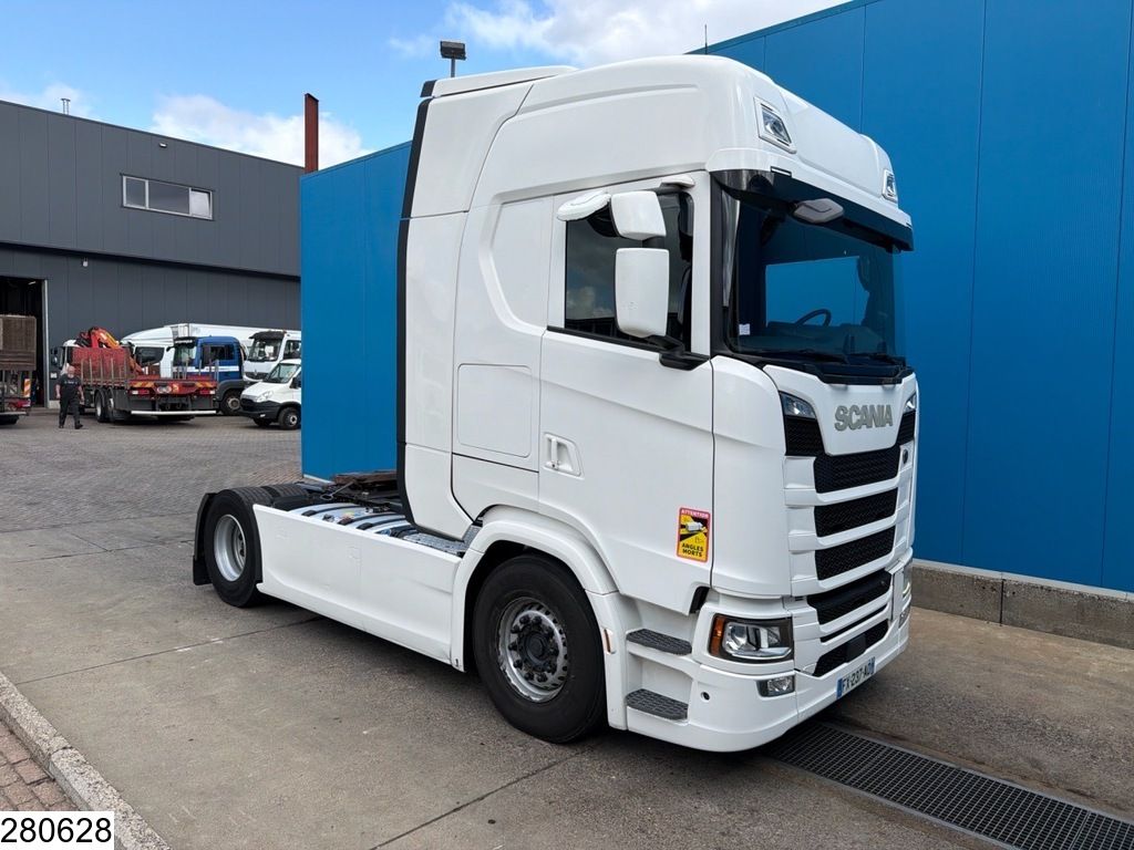 Scania S 500 Euro 6d, retarder, parking air conditioning