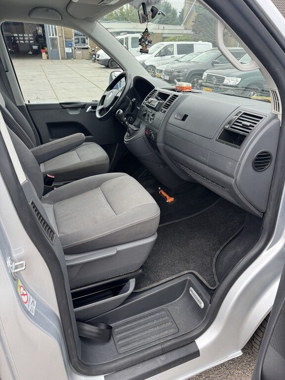 Volkswagen Transporter Camper 2.5 TDI