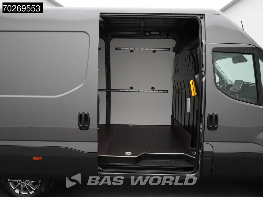 Iveco Daily 35S21 BPM VRIJ! 3.0L Automaat 210PK 3,5t Trekhaak ACC LED Airco Camera Parkeersensoren Tacho Euro6 L2 12m3 A/C Towbar