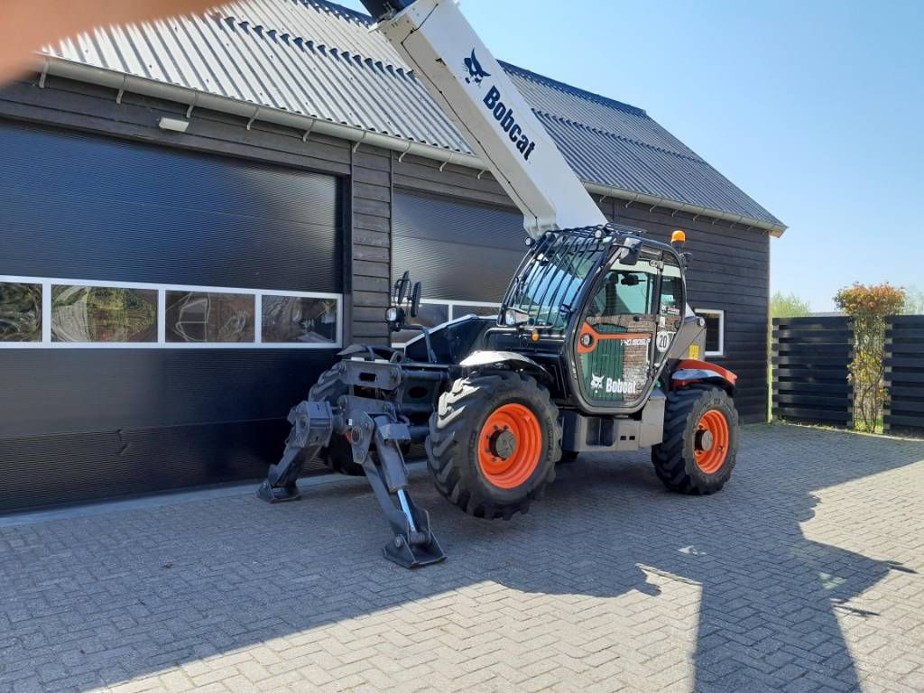 Bobcat T 40.180 Verreiker - Grondbak - Vorken - Jib 18M!