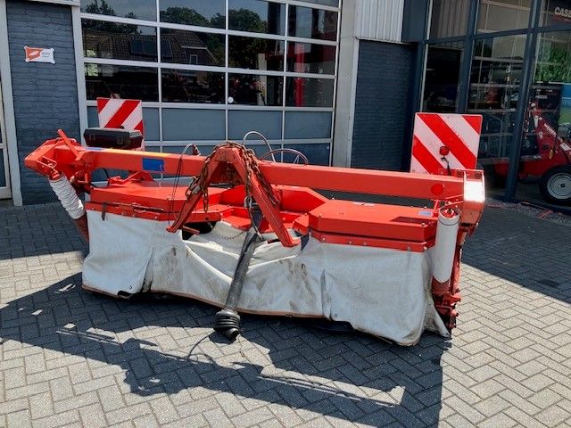 Kuhn Kuhn GMD 802 F-FF Frontmaaier