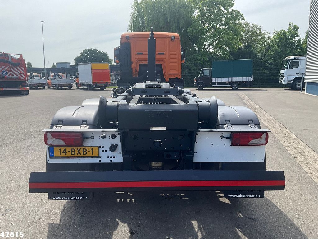 Man TGS 35.360 8x2 Euro 6 VDL 30 Ton haakarmsysteem