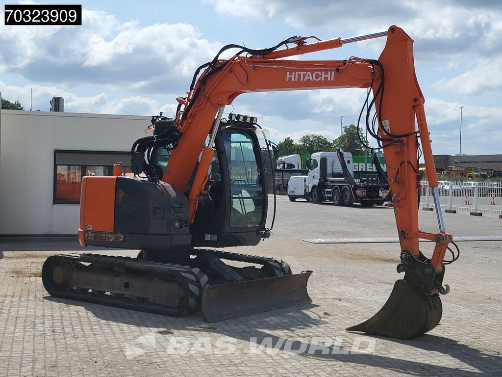 Hitachi ZX85 US-5A